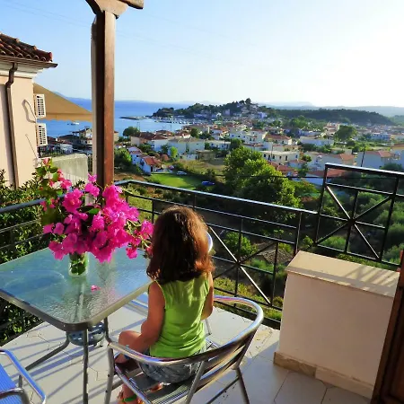 Amazing Seaview Studio Close To The Beach Apartment Finikounta